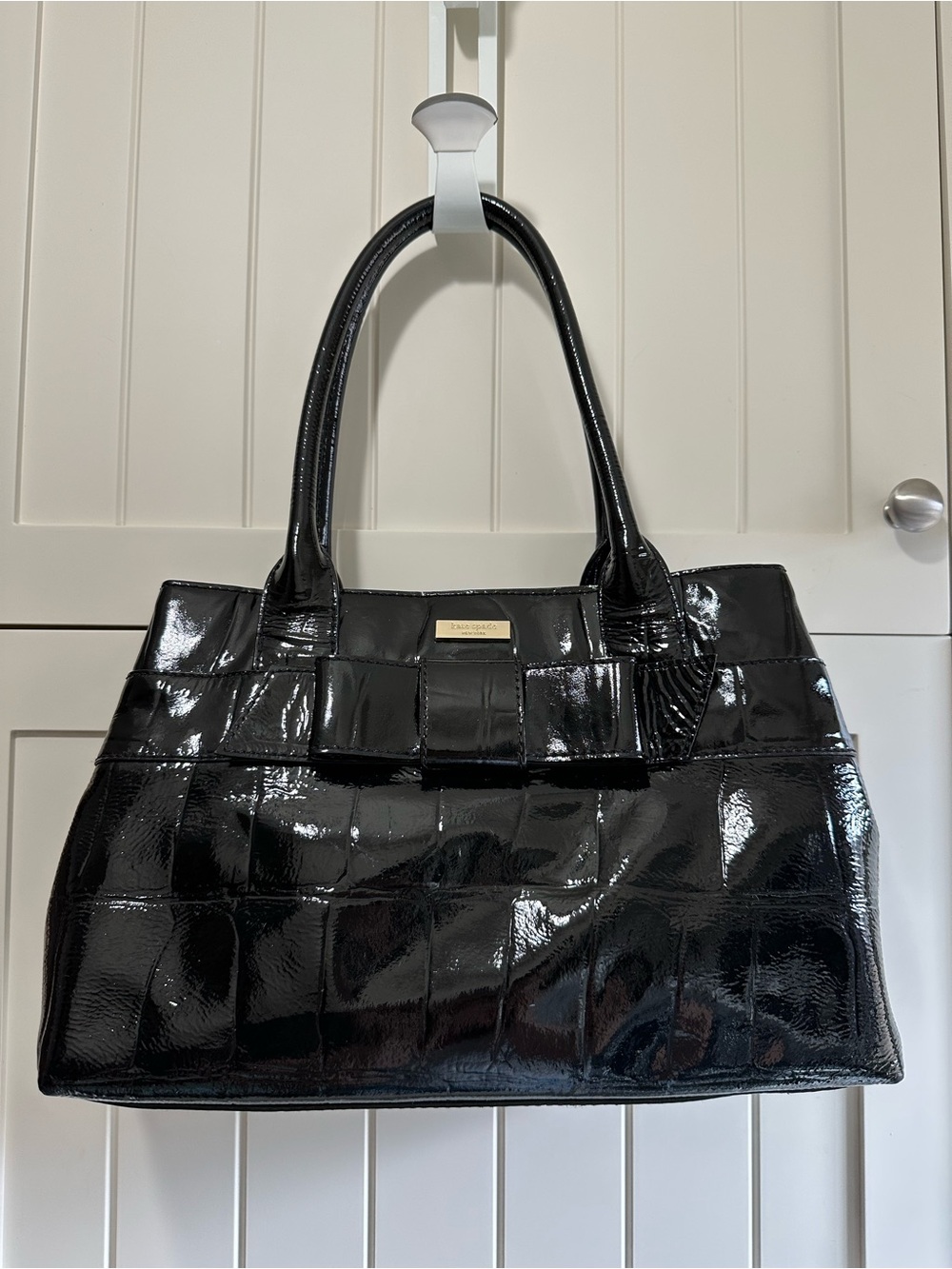 Vintage kate spade Elena Knightsbridge Bow Handbag Black Croc Patent Leather